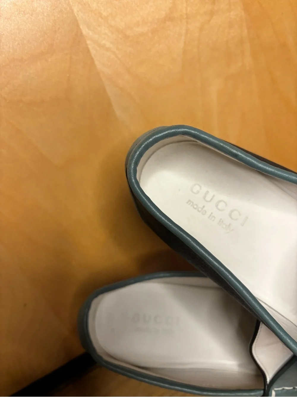 Gucci Men’s Size 11 White, Teal and Black Leather Horsebit Slip-On Loafers
